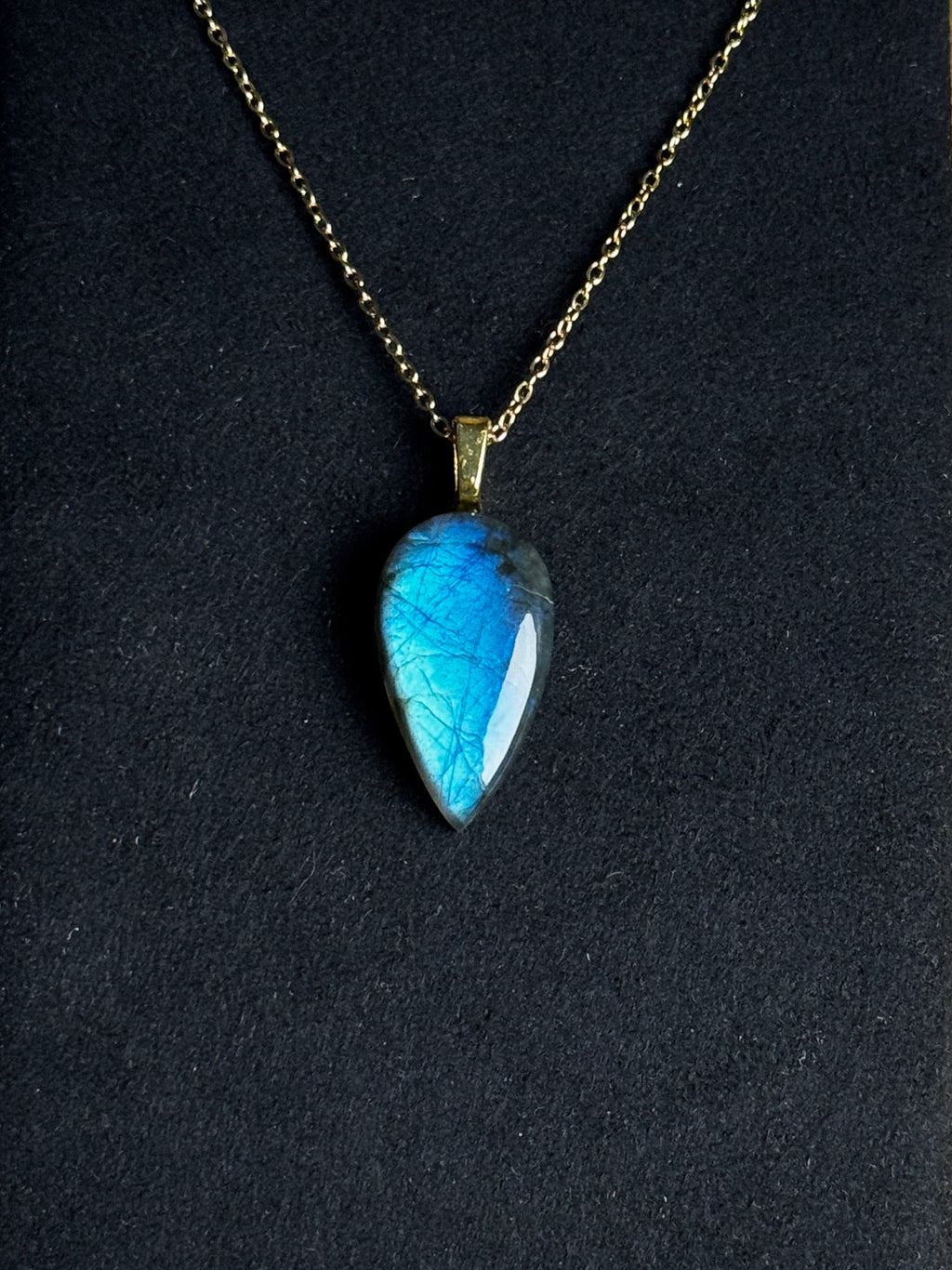 The Beacon Stone – Electric Blue Labradorite Necklace