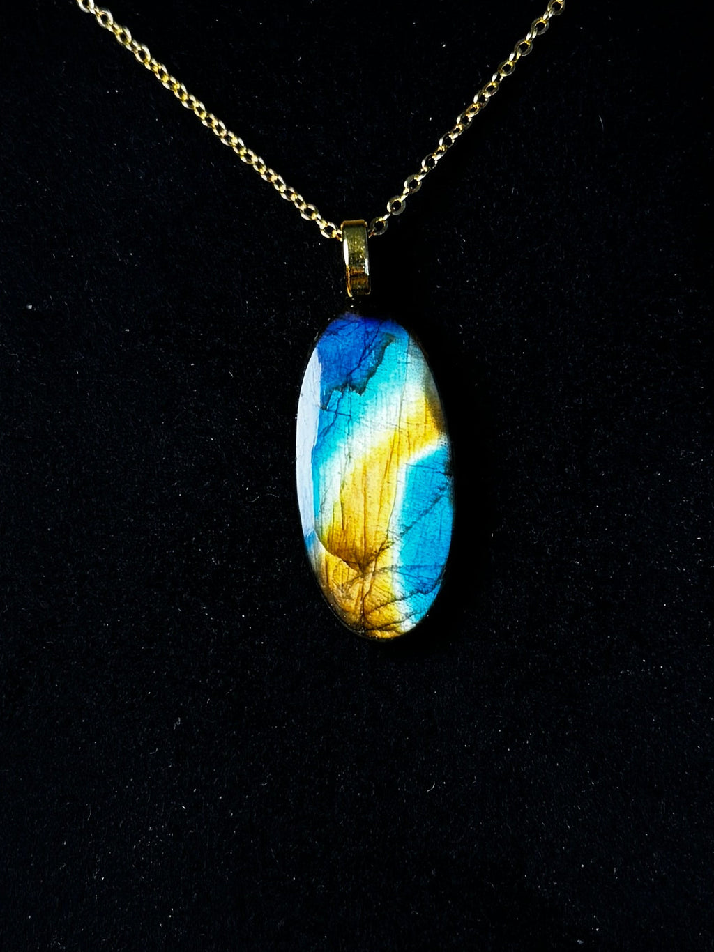 The Meridian Stone – Blue Gold Labradorite Necklace