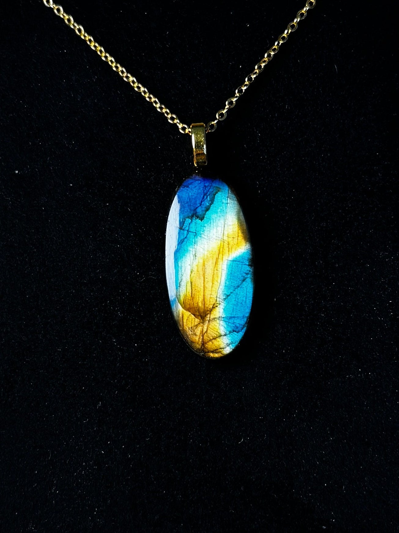 The Meridian Stone – Blue Gold Labradorite Necklace