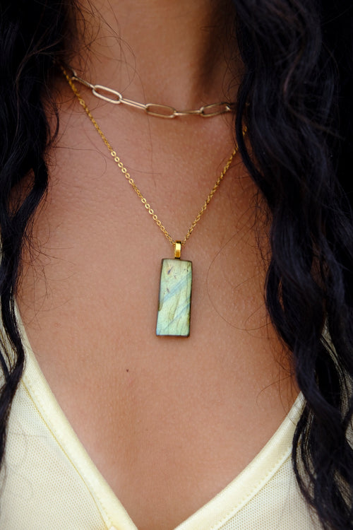 The Beacon Stone – Golden Labradorite Bar Necklace