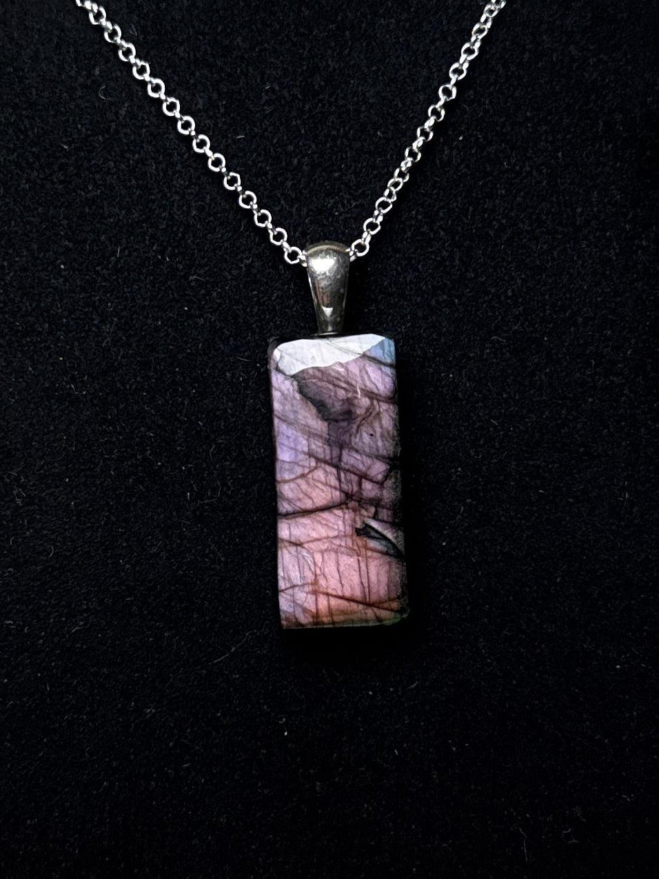 The Reverie Stone – Rosy Lilac Labradorite Necklace