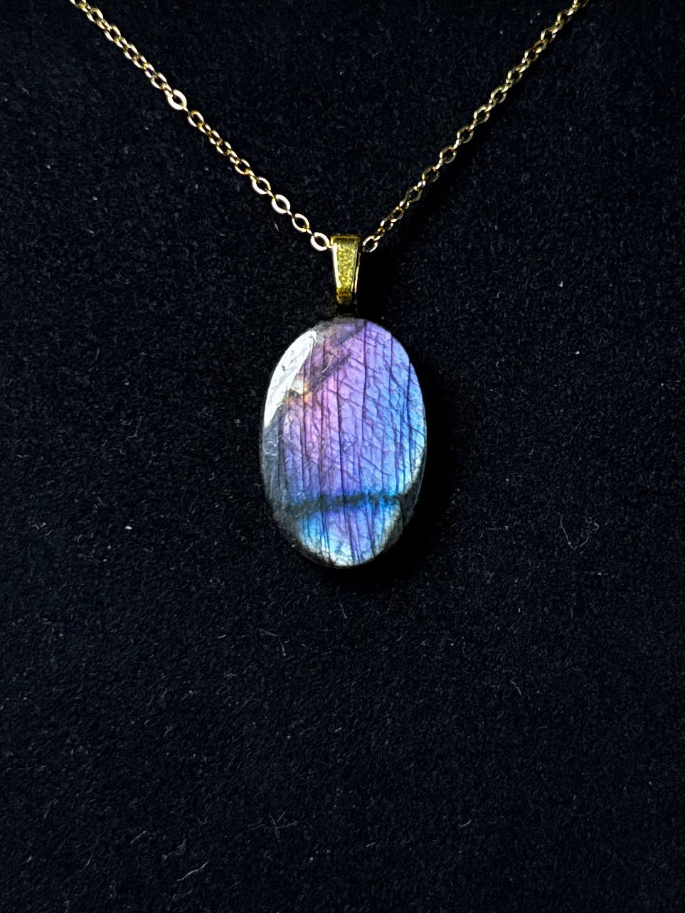 The Velvet Sky Stone – Purple Blue Labradorite Necklace