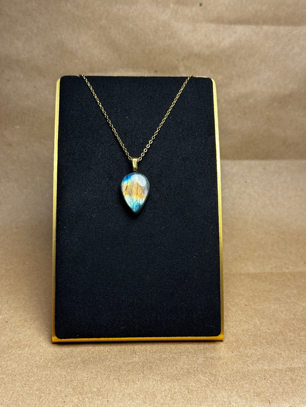 The Horizon Stone – Blue Gold Labradorite Necklace
