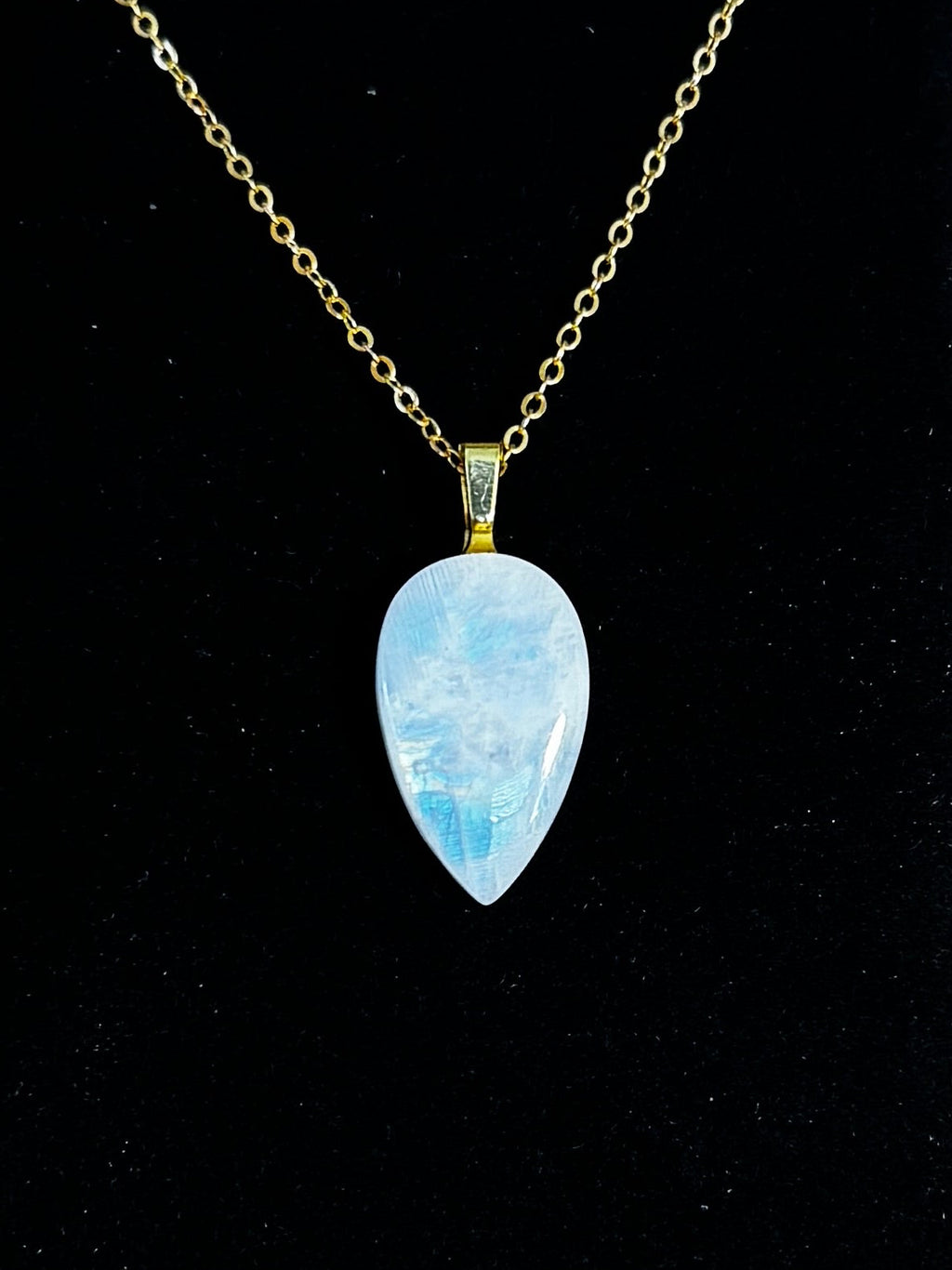 The Soft Dawn Stone – Rainbow Moonstone Necklace