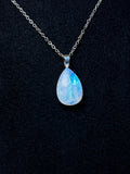 The Blue Veil Moon Stone – Silver Rainbow Moonstone Necklace