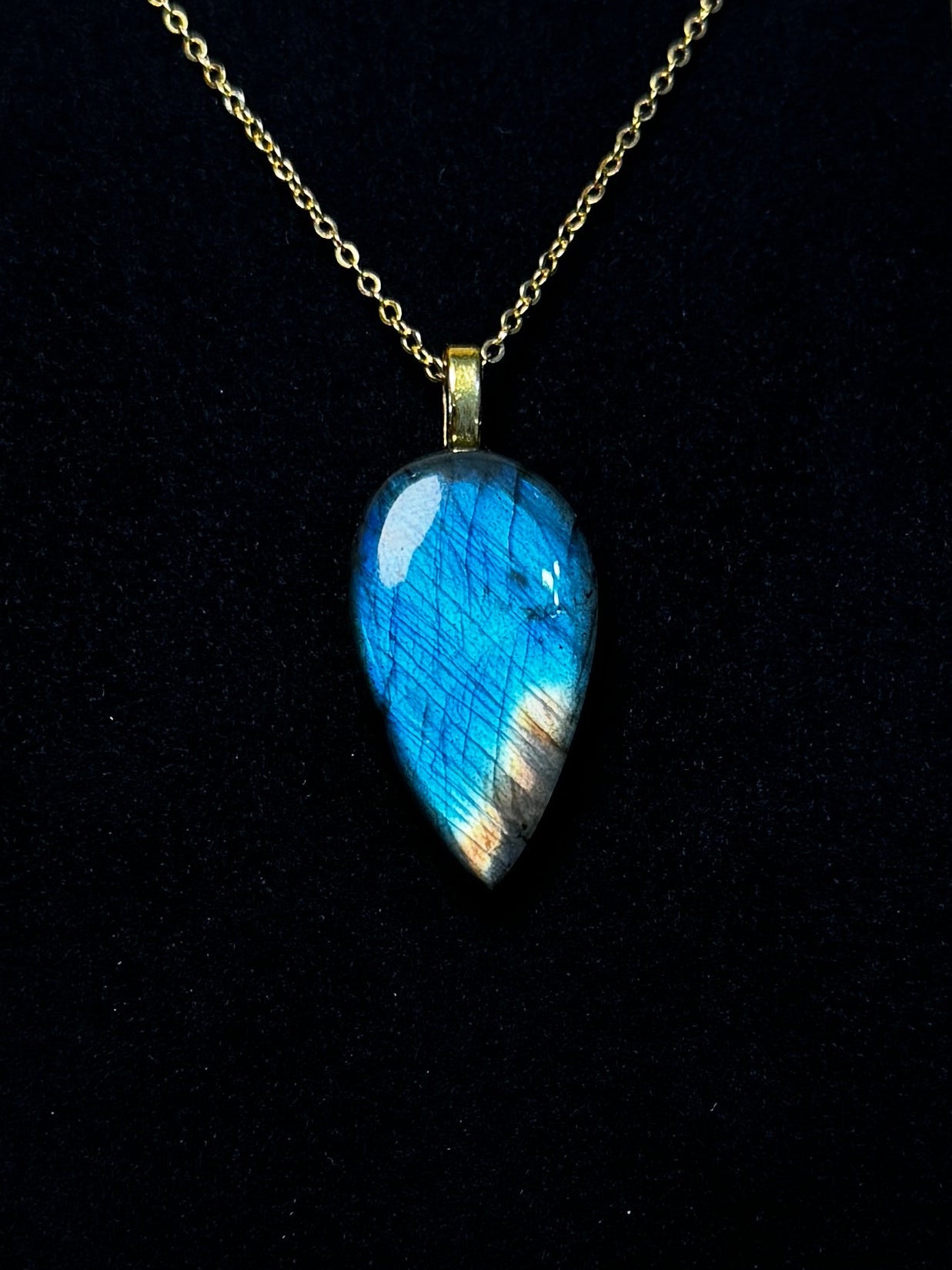 The Blue Flame Stone – Electric Blue Labradorite Necklace