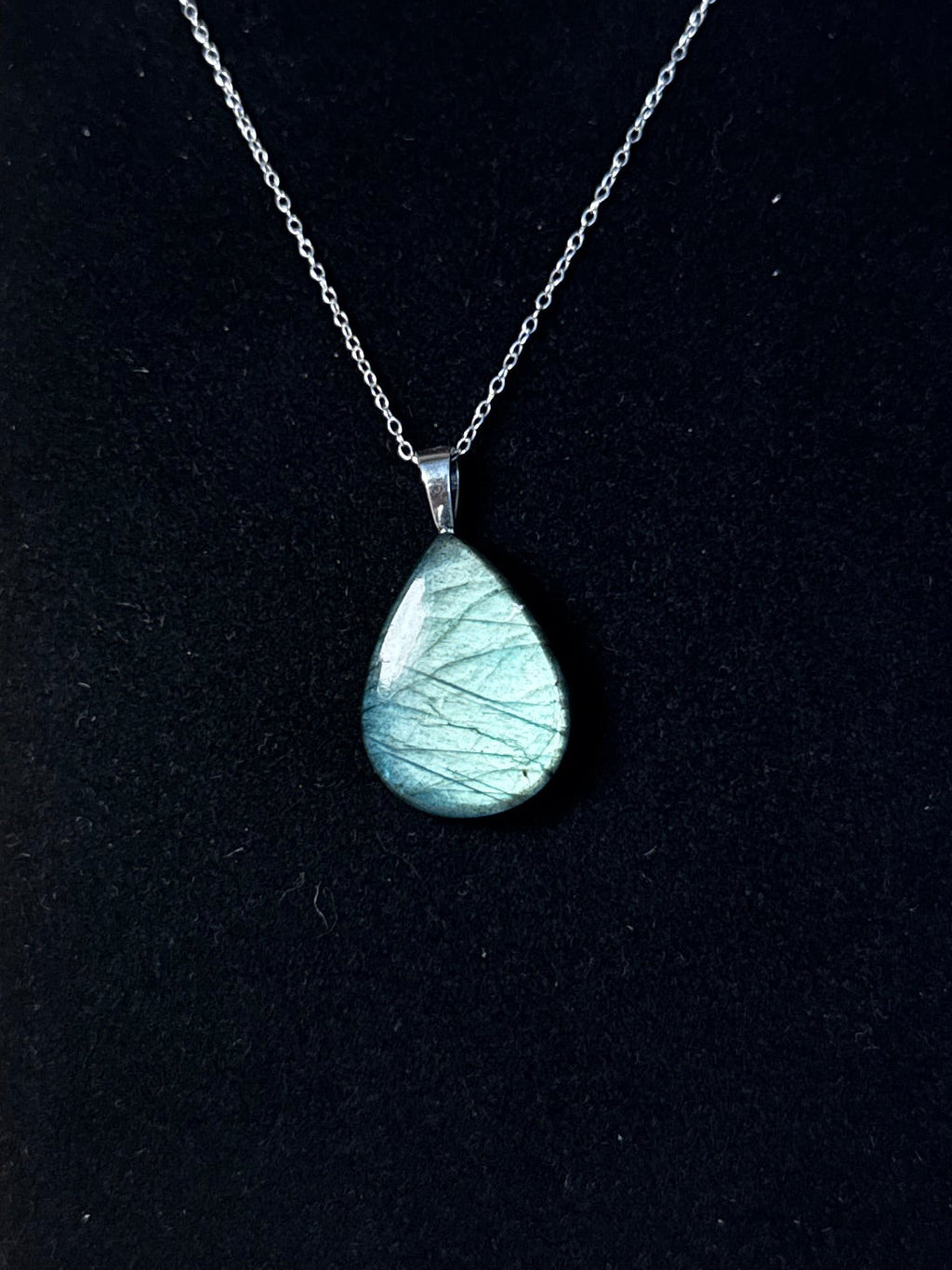The Sanctuary Stone – Mint Seafoam Labradorite Necklace