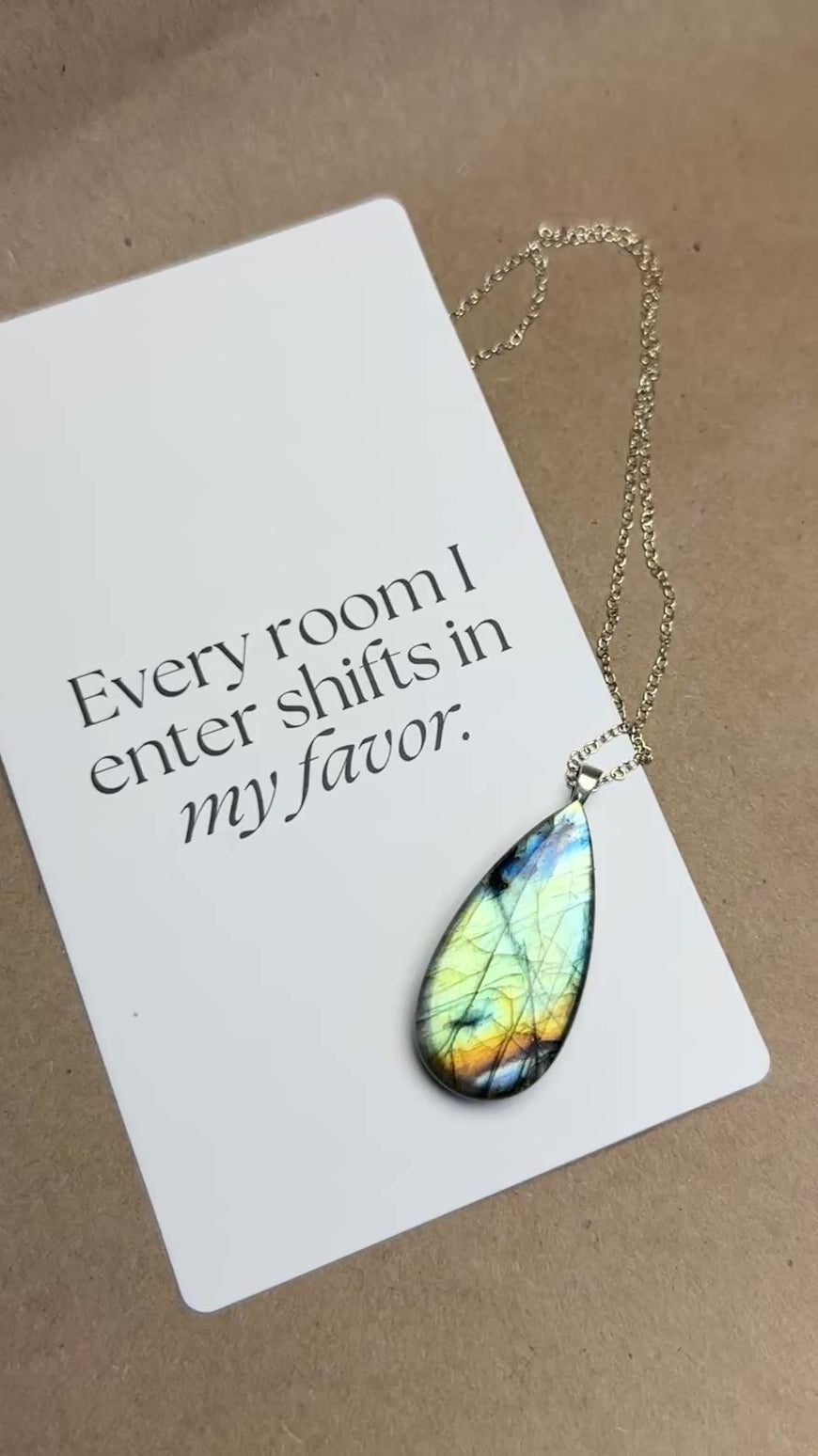 The Aurora Drift Stone – Silver Labradorite Necklace