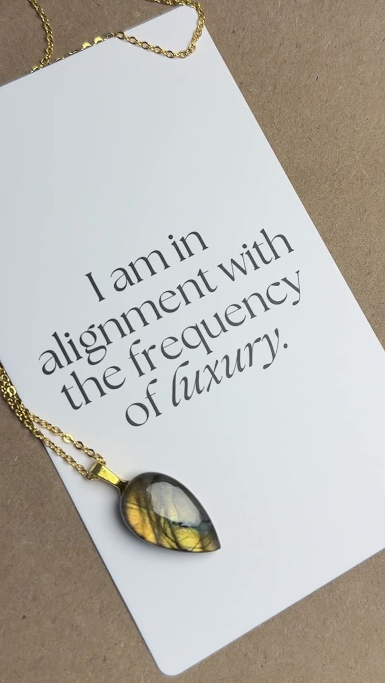 The Sunburst Stone – Golden Yellow Labradorite Necklace